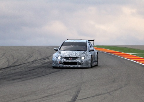 PREMIERE PHOTOS DE LA HONDA CIVIC 2014 QUI DISPUTERA LE CHAMPIONNAT WTCC 2 01_Honda Civic WTCC 2014 Test