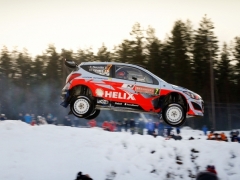 LE HYUNDAI SHELL WORLD RALLY TEAM TERMINE LE RALLYE DE SUEDE DE FAÇON POSITIVE 1 big2041