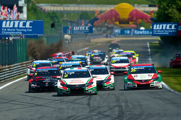 WTCC AU SALZBURGRING: Deux Podiums pour Honda 2 Gabriele Tarquini, Tiago Monteiro, Mehdi Bennani, Norbert Michelisz