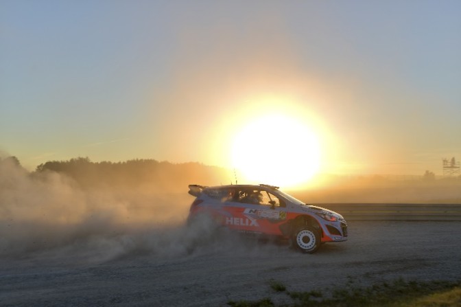 Le Hyundai Shell World Rally Team prêt à affronter les mille et une bosses du Rallye de Finlande 3 256 2 e1406793289985