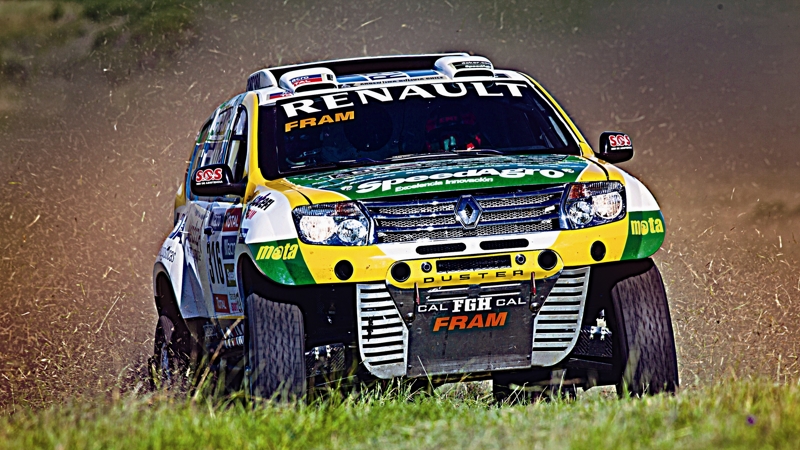 Renault Duster Dakar 2015 (3)