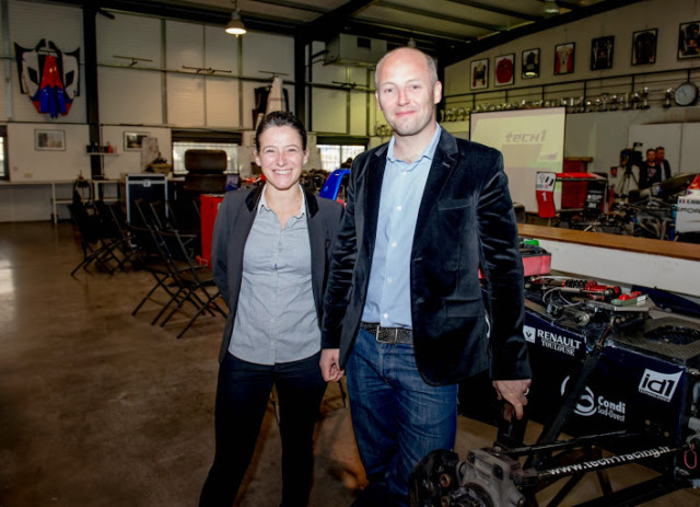 Aurelien Panis en Formula Renault 3.5 Series en 2015 avec Tech1 Racing 3 Tech1 Racing - Sarah et Simon Abadie