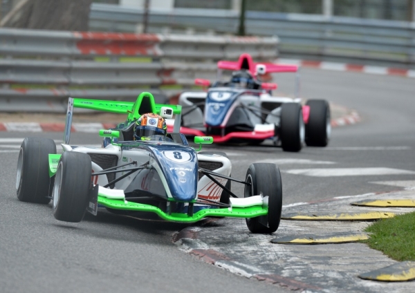CHAMPIONNAT DE FRANCE F4 :GRAND PRIX DE PAU 6 0uy2h