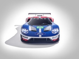 FordGT_LeMansRaceCar_04