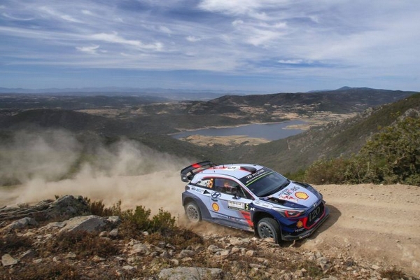 WRC : RALLY DE SARDAIGNE ETAPE 3 2 Ott Tanak rallye de Sardaigne