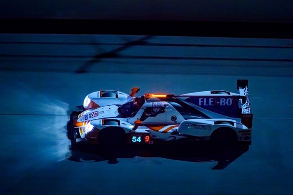 IMSA : 24 h de Daytona versus ORECA 4 IMSA Daytona 2018 chassis Oreca 1