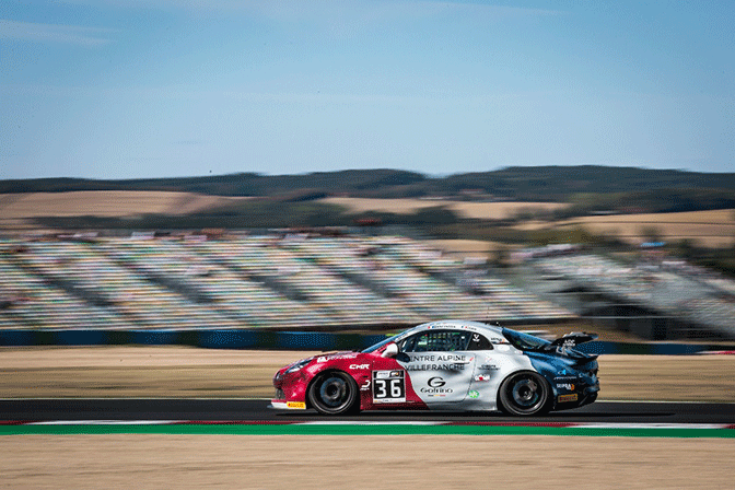 ALPINE A110 GT 4 première victoire dans l'hexagone 9 Alpine A110 GT cov