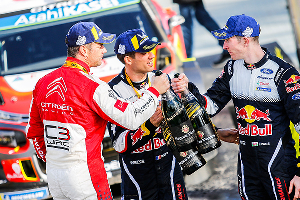 WRC Rallye de Catalogne Loeb s'impose 2 Citroen et Loeb remporte le Rallye 3