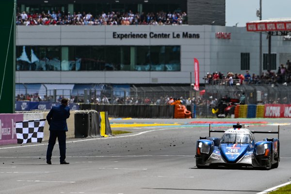 Signatech alpine arrivee