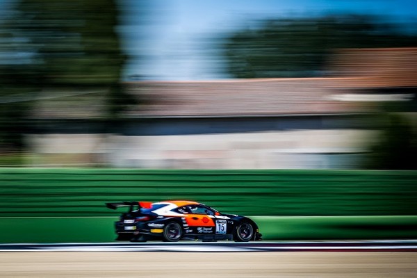GT WORLD CHALLENGE EUROPE BON DEBUT POUR LE TEAM TECH1 4 15 Tech 1 Racing Timoth Buret Thomas Neubauer Aurlien Panis Lexus RC F GT3 Prequalifying 21creation 3