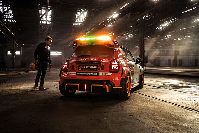mini safety car