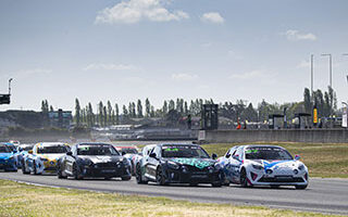 LA MINI ELECTRIQUE DEVIENT SAFETY CAR  EN FORMULE E