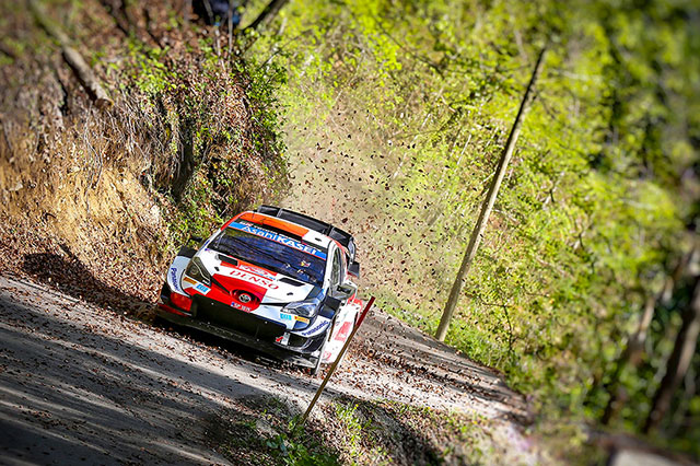 SEBASTIEN OGIER ECOPE D'UNE AMENDE ET D'UNE SUPENSION AVEC SURSIS 2 Voiture-1-(Sébastien-Ogier,-Julien-Ingrassia)