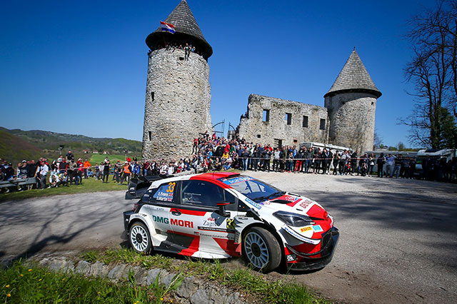 WRC CROATIE:LES PILOTES TOYOTA SE BATTENT POUR LA VICTOIRE 2 Voiture-33-(Elfyn-Evans,-Scott-Martin)