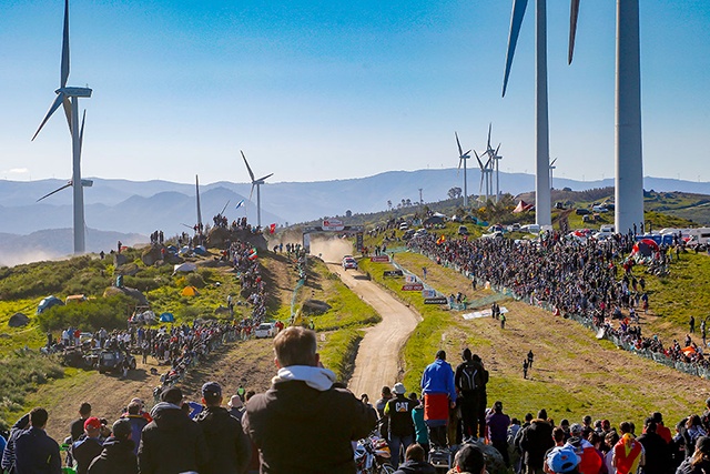 WRC PORTUGAL : EVANS ET OGIER (TOYOTA) SUR LE PODIUM 5 Voiture-1-(Sébastien-Ogier,-Julien-Ingrassia)