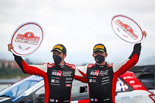 WRC DOUBLE TOYOTA EN SARDAIGNE OGIER REMPORTE LE RALLYE 1 Sébastien-Ogier--Julien-Ingrassia