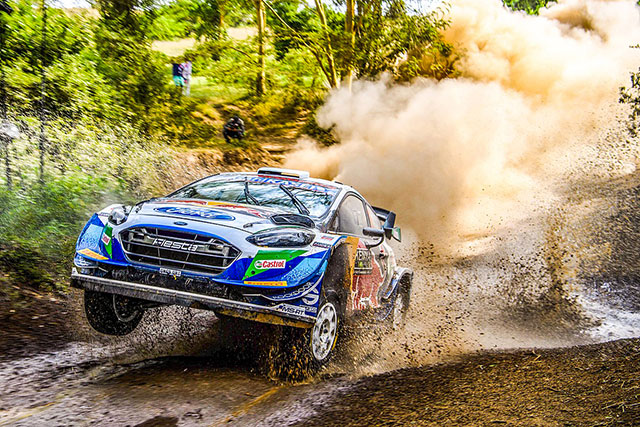 SEBASTIEN OGIER/JULIEN INGRASSIA REMPORTENT LE MYTHIQUE SAFARI RALLY 6 Safari Rally adrien-fourmaux-renaud-jamoul-