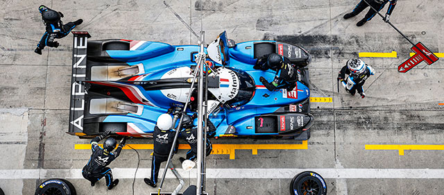TROISIÈME PODIUM CONSÉCUTIF POUR ALPINE AVANT LES 24 HEURES DU MANS 3 Monza-_Alpine-8n)36_-stand