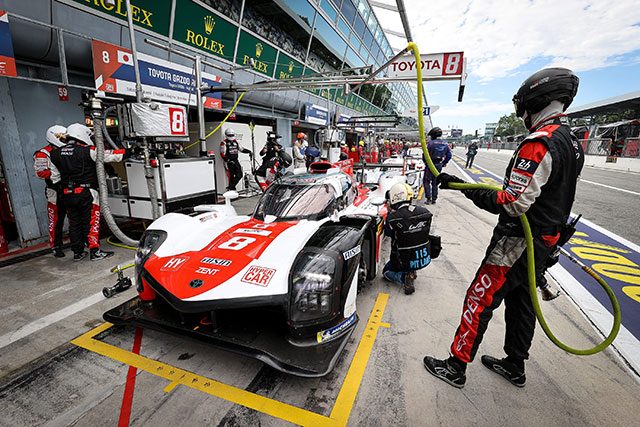 6 HEURES DE MONZA NOUVELLE VICTOIRE POUR TOYOTA 5 Monza_Toyota-stand-(1)