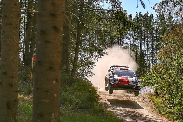 WRC ESTONIE DOMINATEUR KALLE ROVANPERA DEVIENT LE PLUS JEUNE VAINQUEUR DANS L'HISTOIRE DU WRC 5 Sébastien-Ogier,-Julien-Ingrassia)