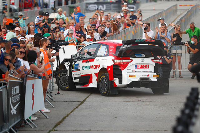 Rallye Estonie Voiture-1-(Sébastien-Ogier,-Julien-Ingrassia)jpg