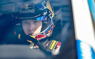 WRC YPRES RALLY ETAPE 2 THIERRY NEUVILLE CONFORTE SA PLACE DE LEADER