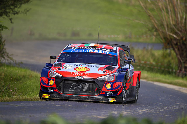 WRC YPRES RALLY THIERRY NEUVILLE AUX COMMANDES APRES L'ETAPE 1 3 Wrc-Ypres-Craig-Breenjp