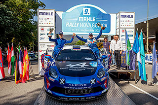 ALPINE A 110 RALLY PREMIÈRE VICTOIRE INTERNATIONALE 1 Manu-Guigou-vainqueur-en-sloveniecov-