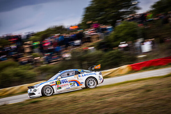 JULIEN SAUNIER REMPORTE LE PREMIER TROPHEE ALPINE ELF RALLY 3 Alpine-Elf-Rally-Rally-du-Var-(2)