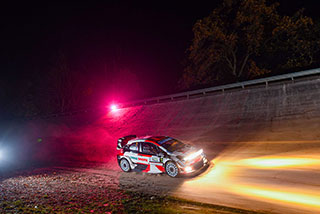 WRC MONZA OGIER ET EVANS AU COUDE A COUDE POUR LA DERNIERE JOURNEE 1 Voiture-1-(Sébastien-Ogier,-Julien-Ingrassia)