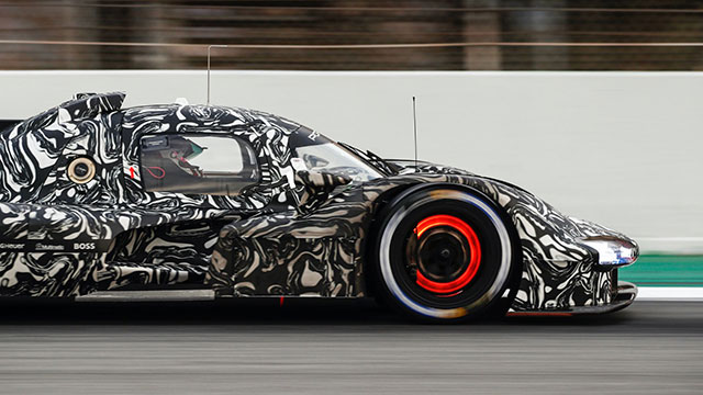 PROTOTYPE LMDh DE PORSCHE PREMIERS TESTS POUR LA SAISON 2023 4 prototype LMDh de Porsche Penske Motorsport (6)