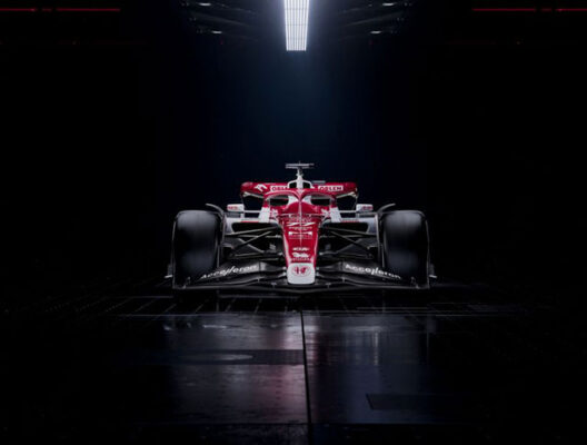 ALFA ROMEO TEAM ORLEN C42 LA F1 POUR UNE NOUVELLE ERE 5 Alfa-Romeo-Team-Orlen-C42-