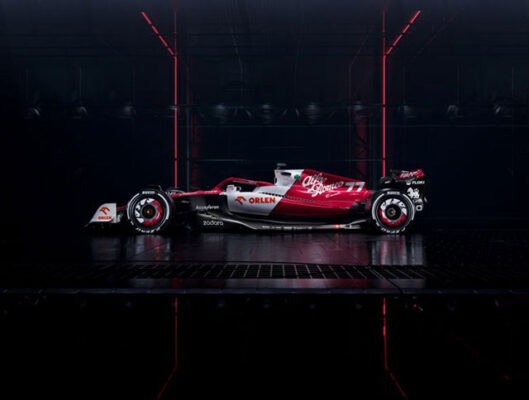 ALFA ROMEO TEAM ORLEN C42 LA F1 POUR UNE NOUVELLE ERE 3 Alfa-Romeo-Team-Orlen-C42-(