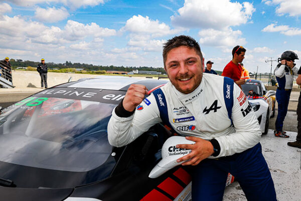 Alpine Elf Europa Nogaro (1