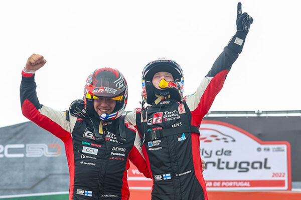 RALLYE DU PORTUGAL ROVENPERA ET EVANS SIGNE UN DOUBLE POUR TOYOTA 1 Voiture 33 (Elfyn Evans, Scott Martin)