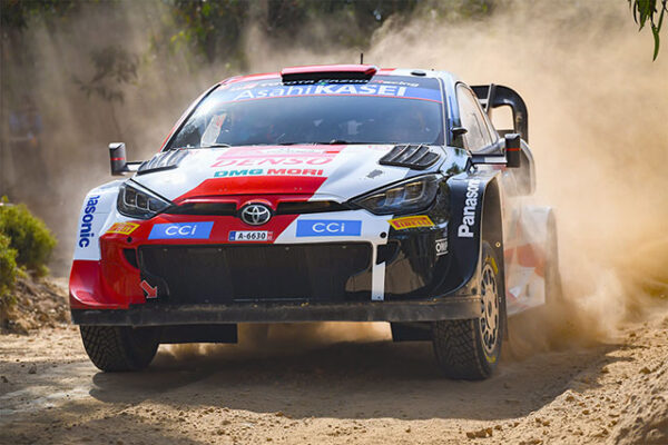 WRC RALLY DU PORTUGAL THIERRY NEUVILLE LEADER 1 Voiture-33-(Elfyn-Evans,-Scott-Martin)