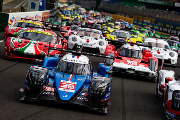 24 HEURES DUMANS 2022 BRENDON HARTLEY DECROCHE LA POLE POSITION SUR LA TOYOTA N° 8 3 Alpine 24 heures du Mans 2022