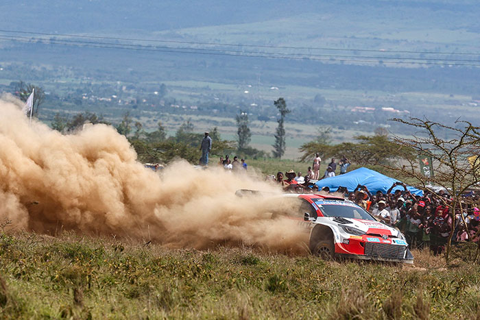 Voiture 1 (Sébastien Ogier, Benjamin Veillas)