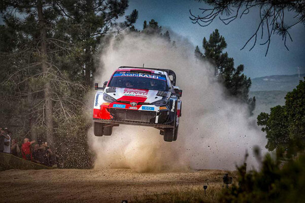 RALLYE DE SARDAIGNE LAPPI LEADER (TOYOTA GR YARIS Rally1) 3 Voiture-33-(Elfyn-Evans,-Scott-Martin)