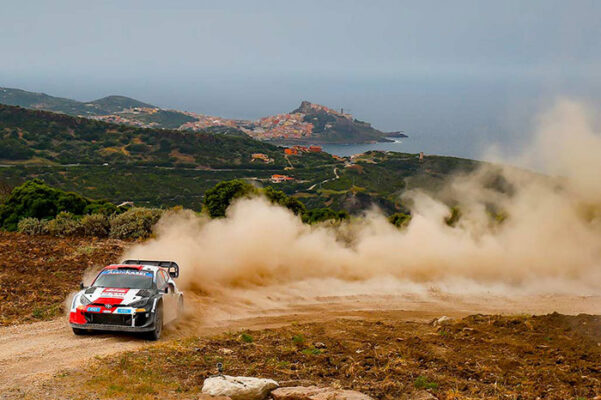 RALLYE DE SARDAIGNE LAPPI LEADER (TOYOTA GR YARIS Rally1) 2 Voiture-33-(Elfyn-Evans,-Scott-Martin)