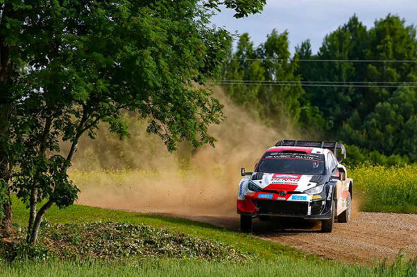 Rallye Estonie Voiture-4-(Esapekka-Lappi,-Janne-Ferm)