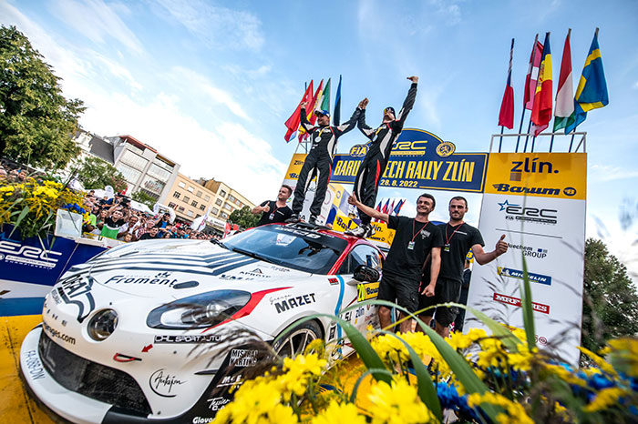 COUPE FIA R-GT: ALPINE S'OFFRE UN DEUXIEME TITRE INTERNATIONAL CONSÉCUTIF 1 Coupe Fia R-Gt Alpine-Raphael-Astier