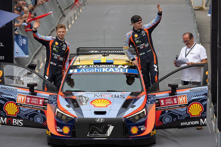OTT TANACK VICTORIEUX A L'ARDECA YPRES RALLY 5 Ott-Tancak-vaiqueur