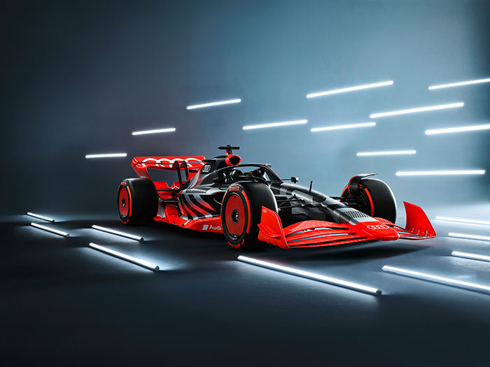 AUDI ANNONCE SON ENTREE EN F1 EN 2026 1 Showcar avec livrée de lancement Audi F1 (3)