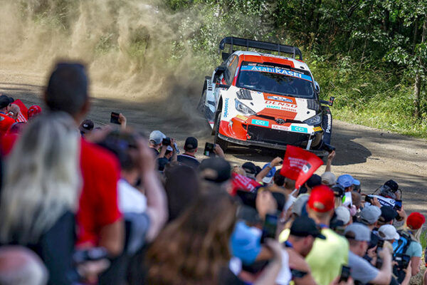 RALLYE DE FINLANDE OTT TANACK LEADER, ESAPEKKA LAPPI A 3,8 SECONDES 3 Voiture-33-(Elfyn-Evans,-Scott-Martin)