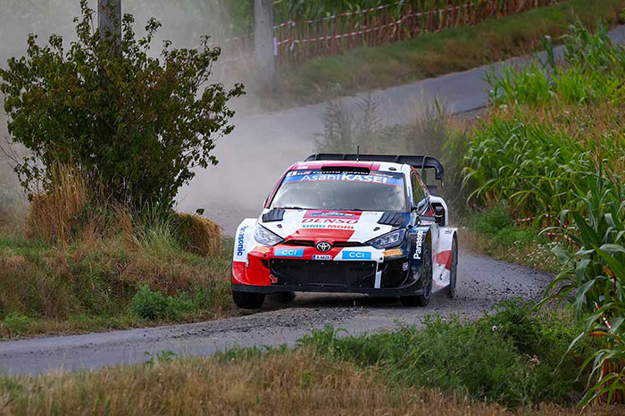 Voiture-4-(Esapekka-Lappi,-Janne-Ferm)