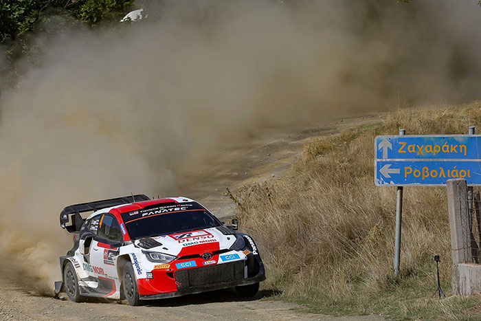 ACROPOLIS RALLY THIERRY NEUVILLE (HYUNDAI) NOUVEAU LEADER 3 Voiture-4-(Esapekka-Lappi,-Janne-Ferm)