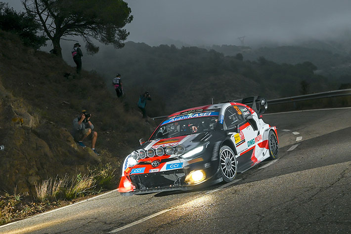 WRC ESPAGNE NOUVELLE COURONNE MONDIALE POUR TOYOTA ET VICTOIRE DE SEBASTIEN OGIER 5 Voiture-33-(Elfyn-Evans,-Scott-Martin)
