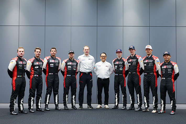 TOYOTA GAZOO RACING PRESENTE LES PILOTES 2023 1 Team-Toyota-2023
