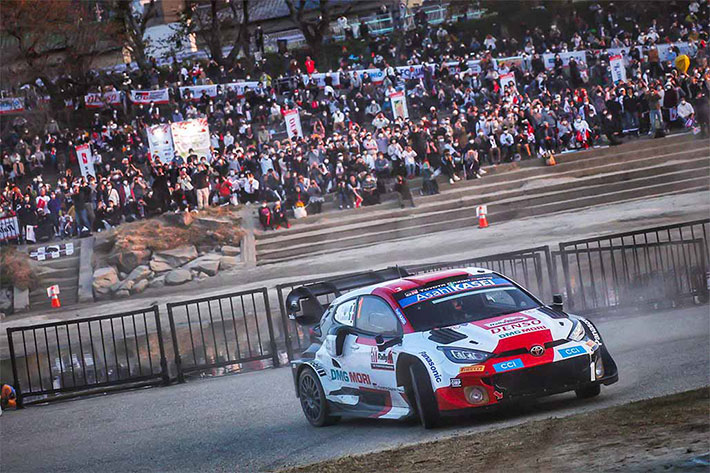 WRC JAPON: DAY 3 NOUVEAU CHANGEMENT DE LEADER THIERRY NEUVILLE PREND LA TETE DU RALLYE 3 Voiture-1-(Sébastien-Ogier,-Vincent-Landais)